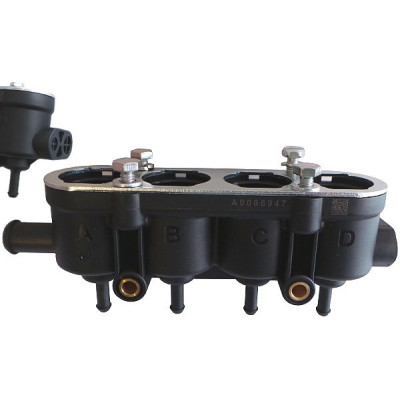 Housing for injectors Landi Renzo 4 cyl. without hole for sensor Housing for injectors Landi Renzo 4 cyl. without hole for sensor